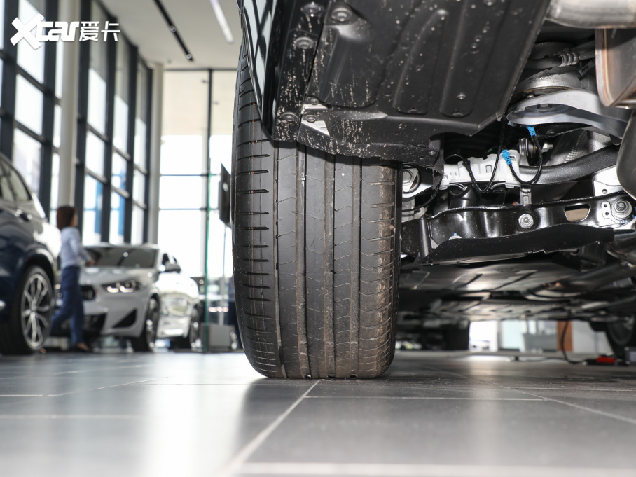 2022RX7 xDrive40i ͺAb