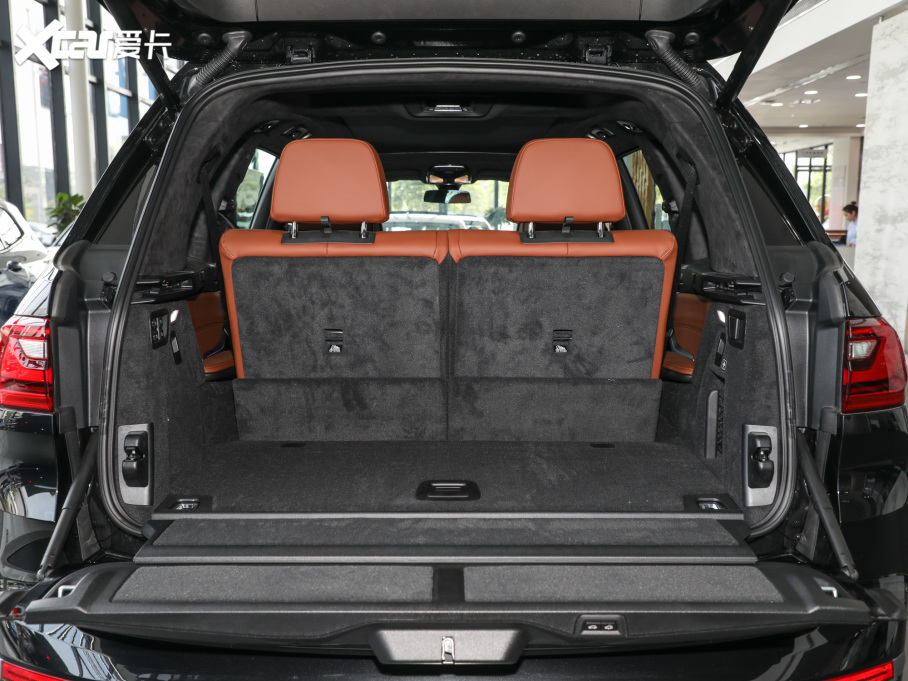 2022RX7 xDrive40i ͺAb