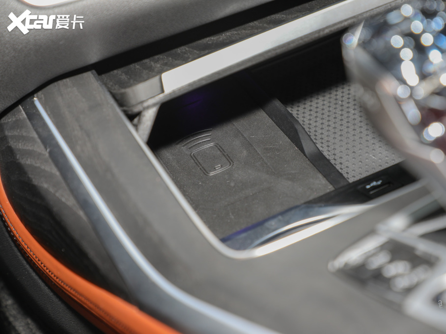 2022RX7 xDrive40i ͺAb