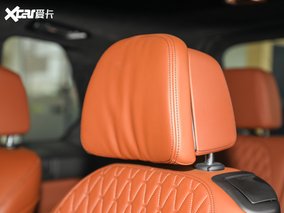 2022RX7 xDrive40i ͺAb