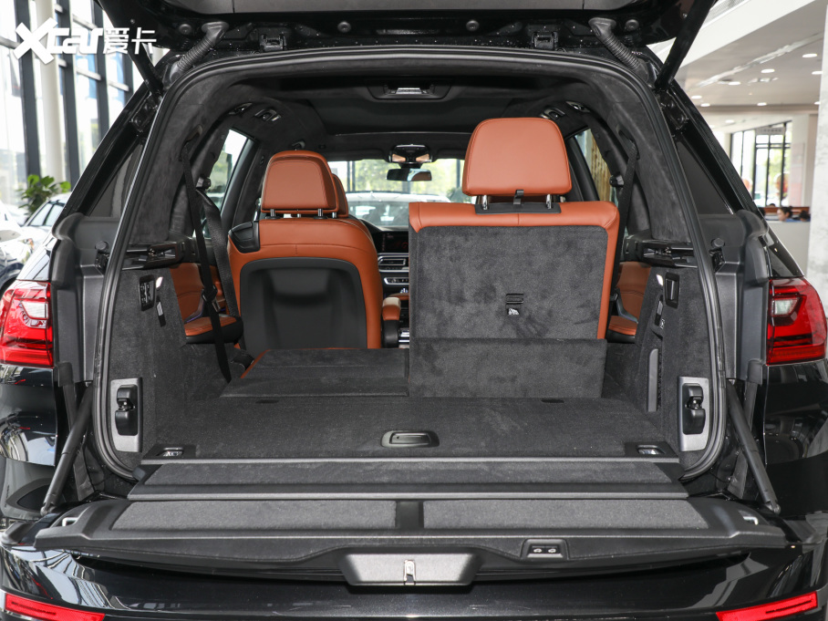 2022RX7 xDrive40i ͺAb