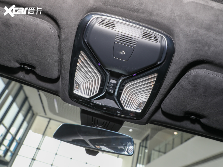 2022RX7 xDrive40i ͺAb