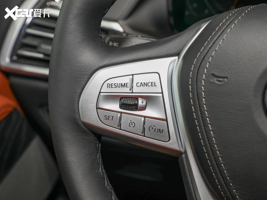 2022RX7 xDrive40i ͺAb