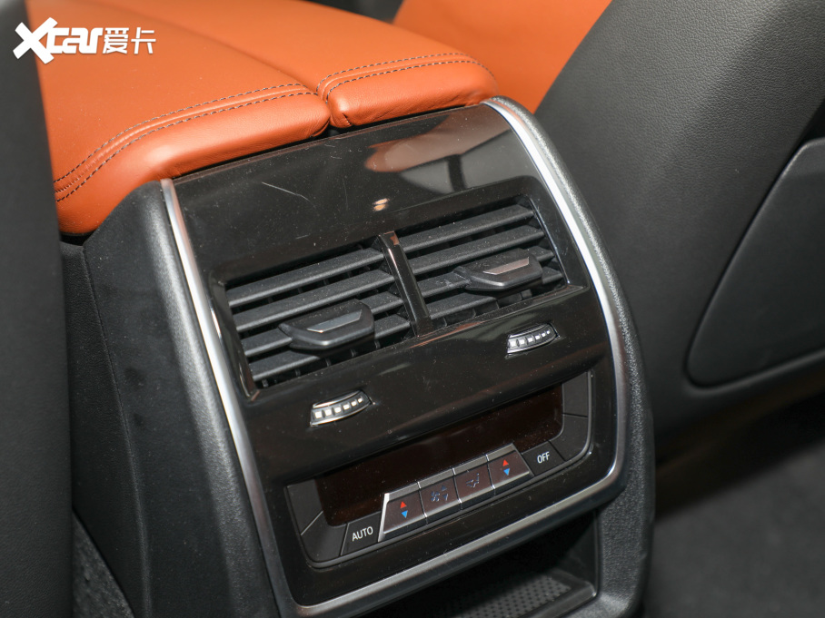 2022RX7 xDrive40i ͺAb