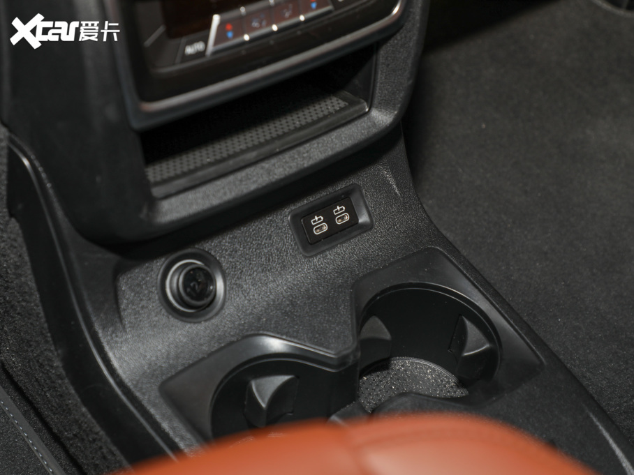 2022RX7 xDrive40i ͺAb