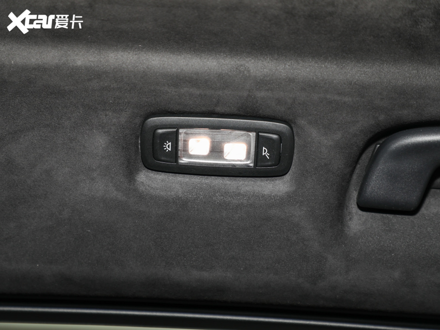 2022RX7 xDrive40i ͺAb