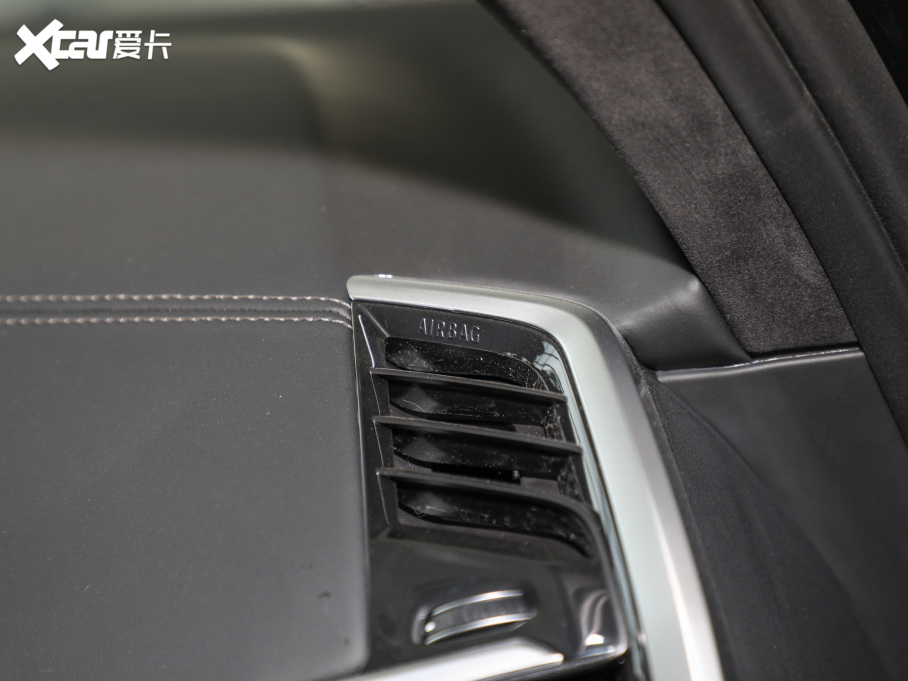 2022RX7 xDrive40i ͺAb