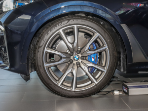 2022xDrive M50i (x)(ji)^