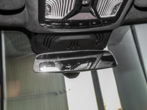 2022xDrive M50i п؅^(q)