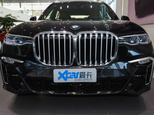 2022xDrive40i M\b оW