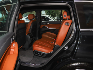 2022xDrive40i M\b ſg