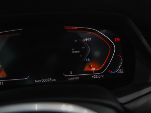 2022xDrive40i M\b п؅^