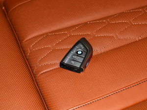 2022xDrive40i M\(yn)(dng)b ܇耳