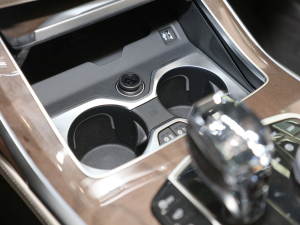 2022xDrive40i M\b ǰű