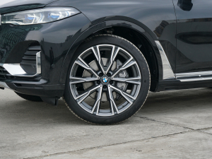 2022xDrive40i ͺAb ݆Ȧ