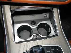 2022xDrive40i ͺAb ǰű