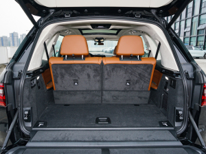 2022xDrive40i ͺAb g