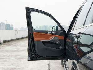 2022xDrive40i ͺAb {λ܇T