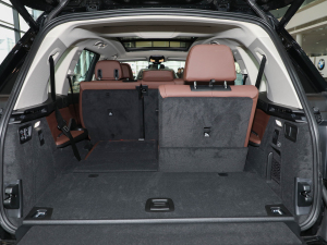 2022xDrive40i IͺAb g