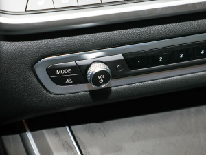 2022xDrive40i IͺAb {