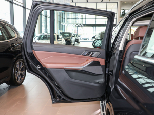 2022xDrive40i IͺAb ܇T