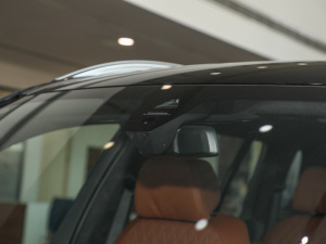 2022xDrive40i ͺAb ^