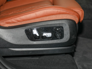 2022xDrive40i ͺAb g