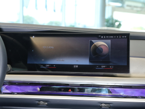 2023xDrive60L Ab п؅^