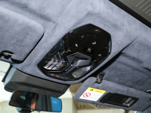 2023xDrive60L Ab п؅^