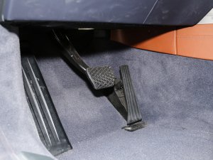 2023xDrive60L Ab п؅^