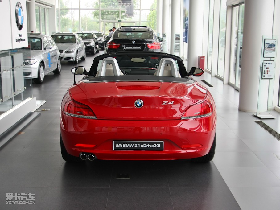 2009RZ4 sDrive30i hа