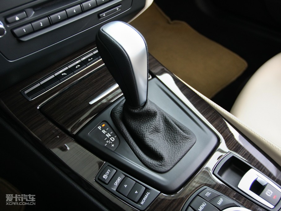 2009RZ4 sDrive30i hа