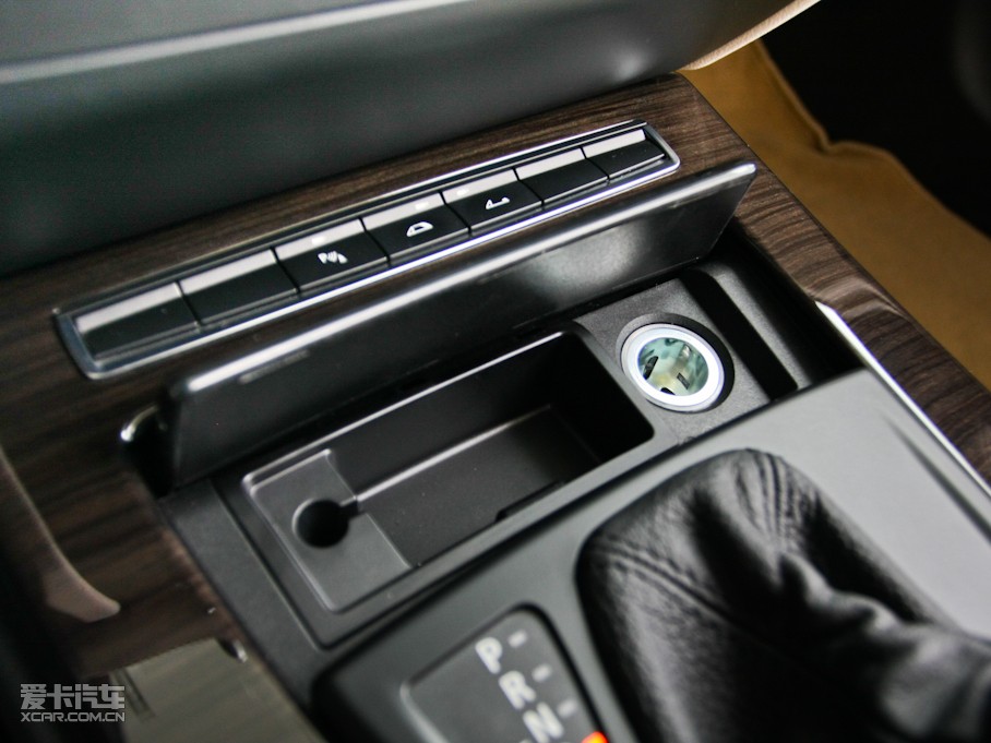 2009RZ4 sDrive30i hа