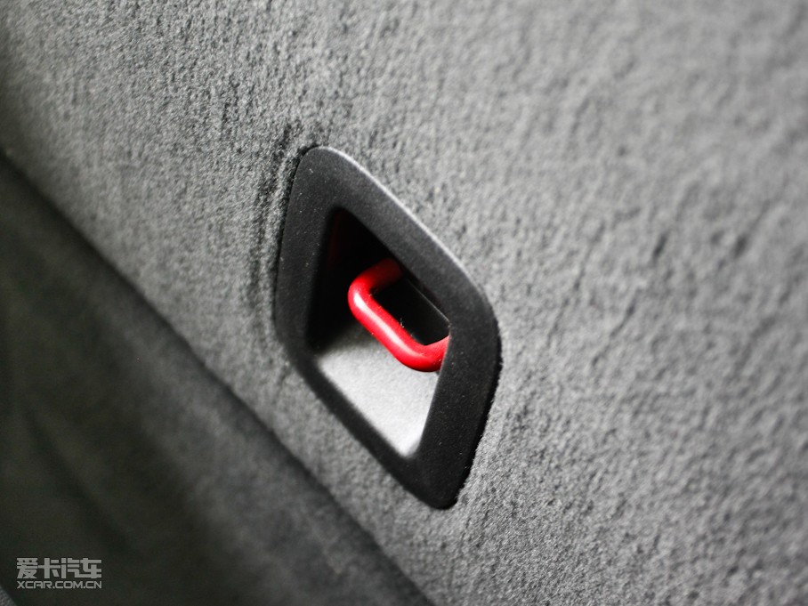 2009RZ4 sDrive30i hа