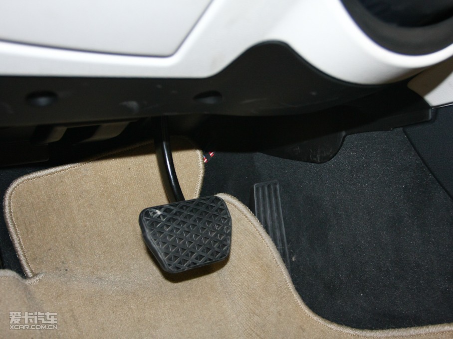 2009RZ4 sDrive30i hа