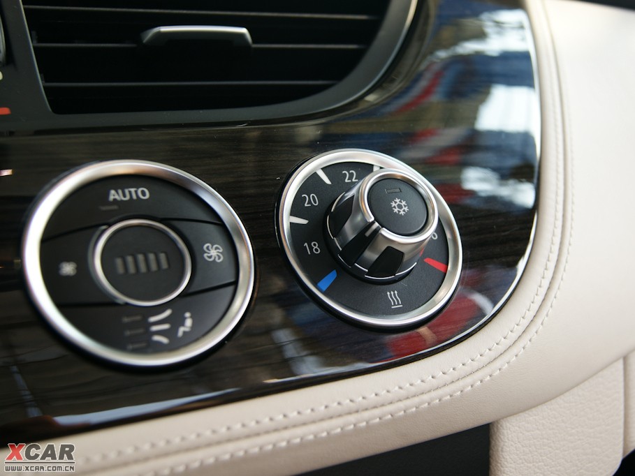 2009RZ4 sDrive35i hа