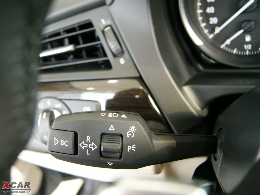 2009RZ4 sDrive35i hа