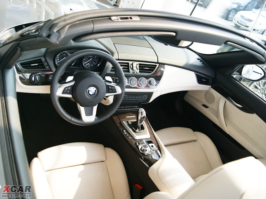 2009RZ4 sDrive35i hа