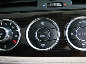 2009sDrive30i hа п؅^(q)