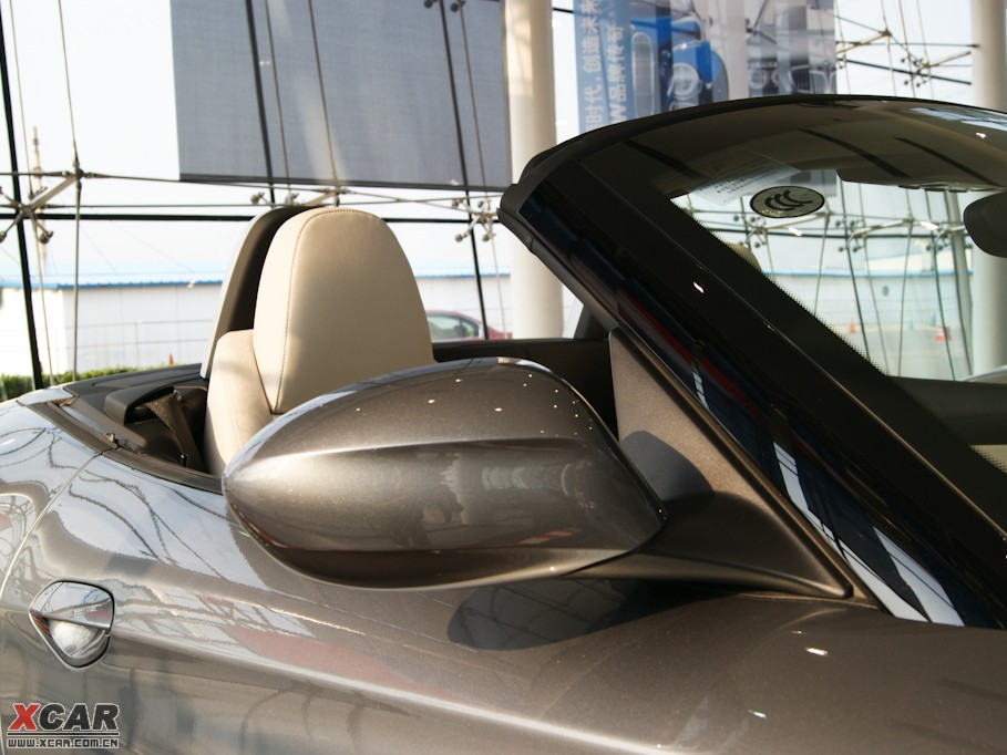 2009RZ4 sDrive35i hа