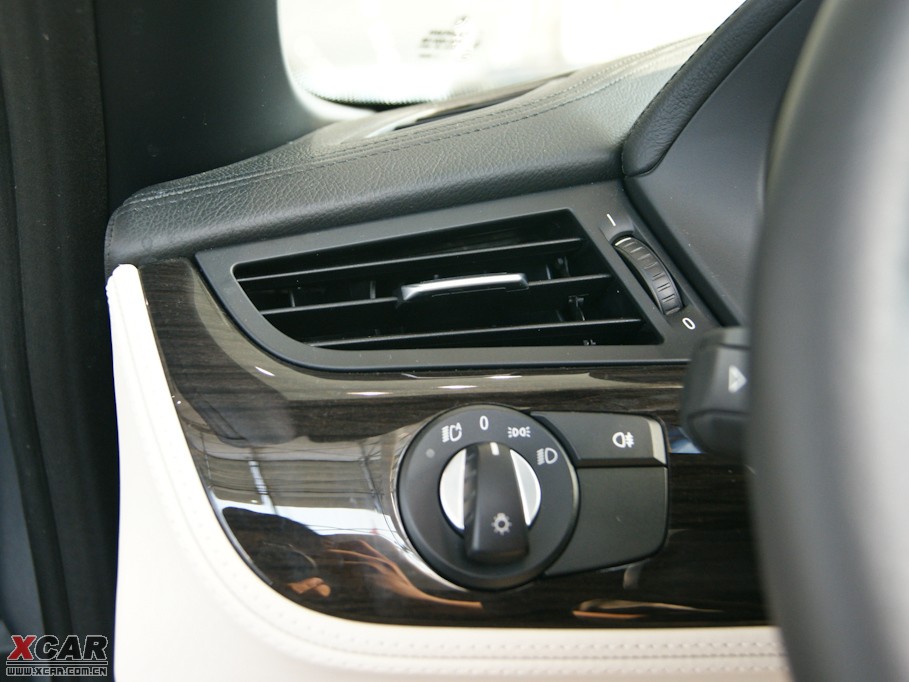 2009RZ4 sDrive35i hа