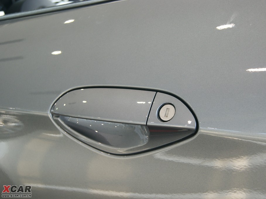 2009RZ4 sDrive35i hа