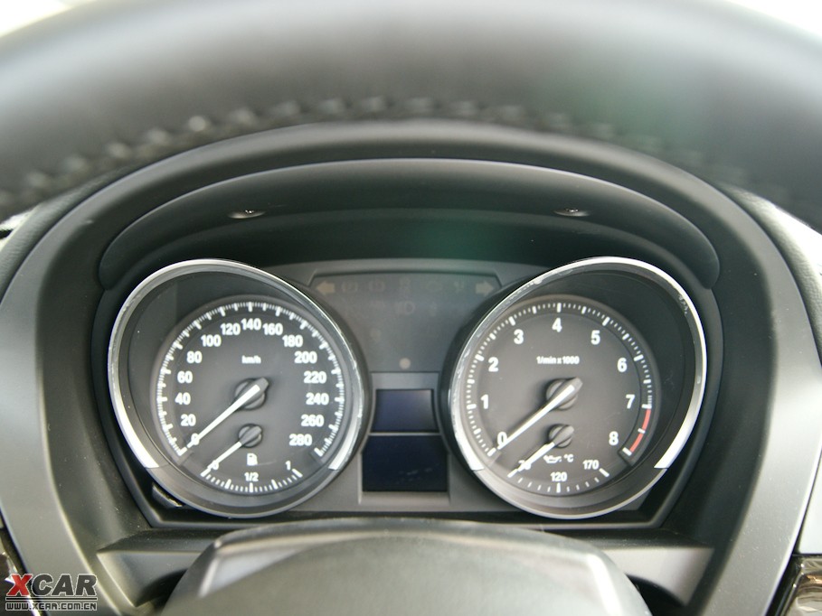 2009RZ4 sDrive35i hа