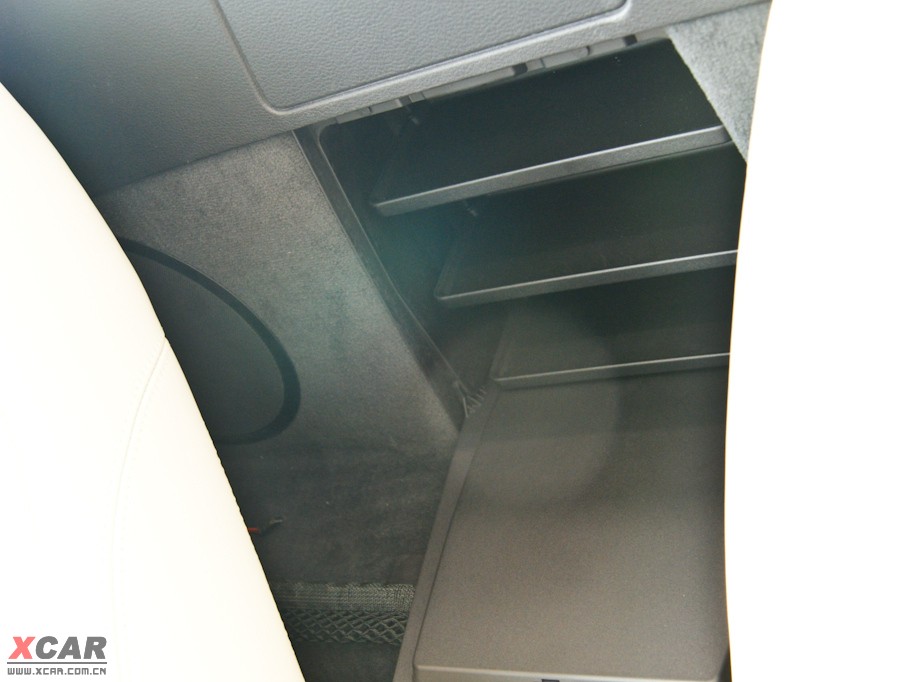 2009RZ4 sDrive35i hа