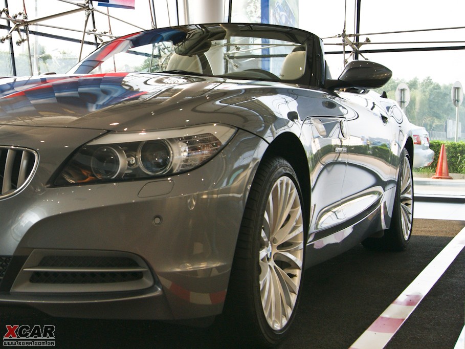 2009RZ4 sDrive35i hа