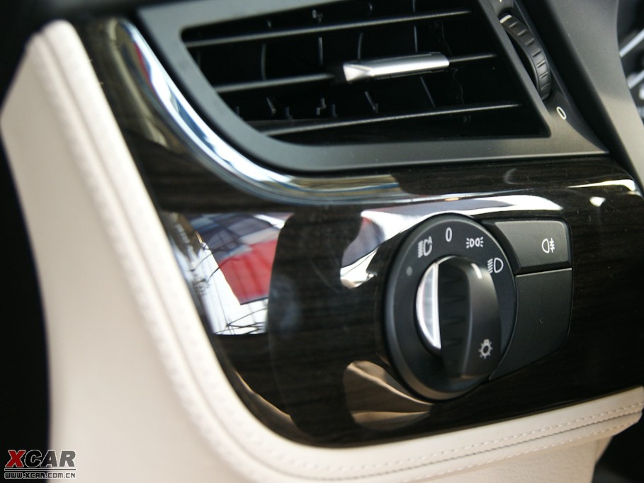 2009RZ4 sDrive35i hа