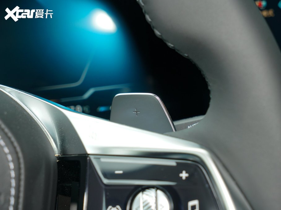 2023R7ϵ 735Li Ab