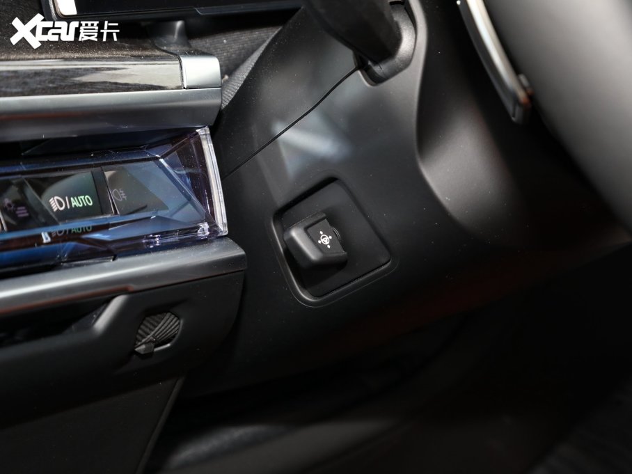 2023R7ϵ 740Li  Ab