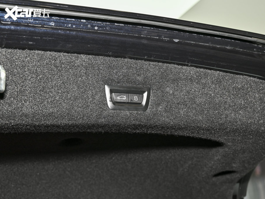 2023R7ϵ 735Li M\b