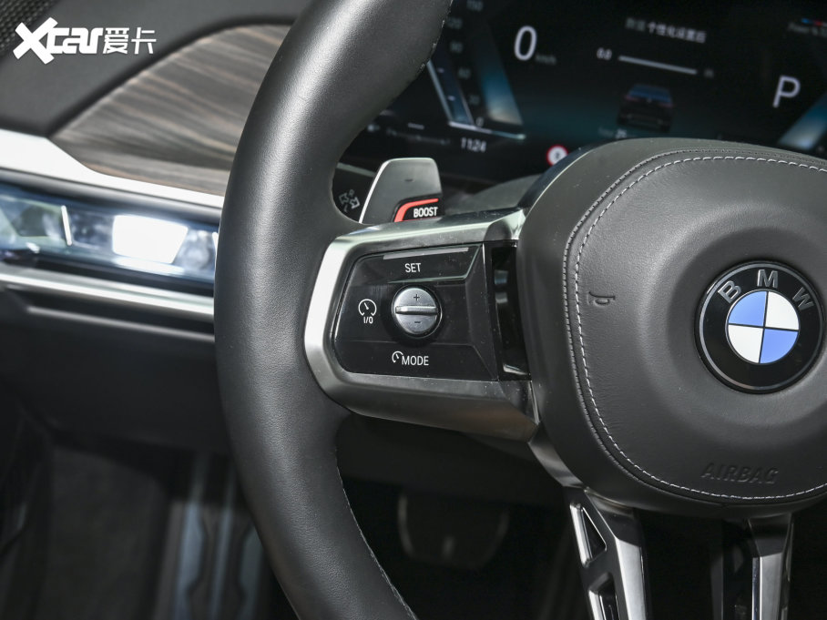 2023R7ϵ 735Li M\b